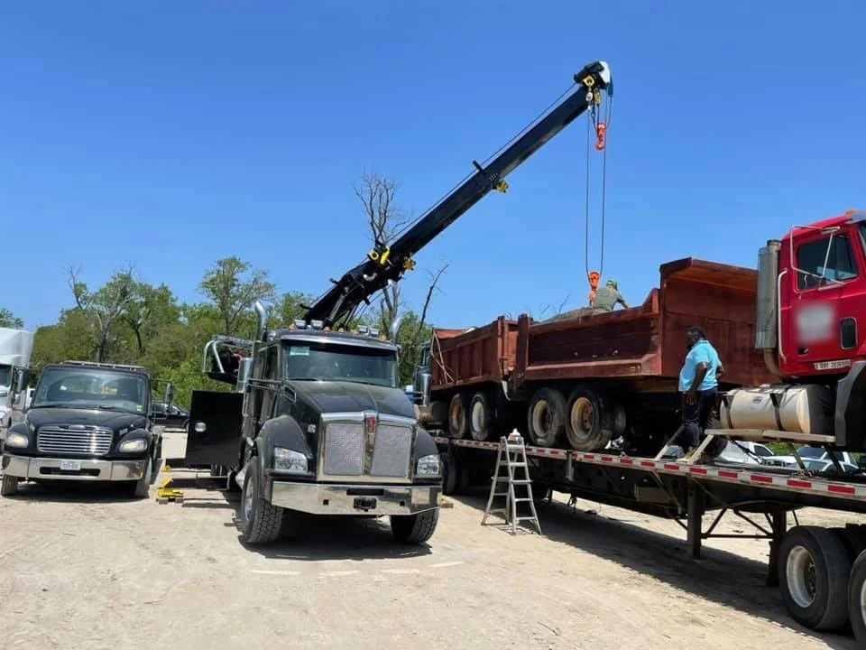 Heavy Equipment Towing Glen Hill