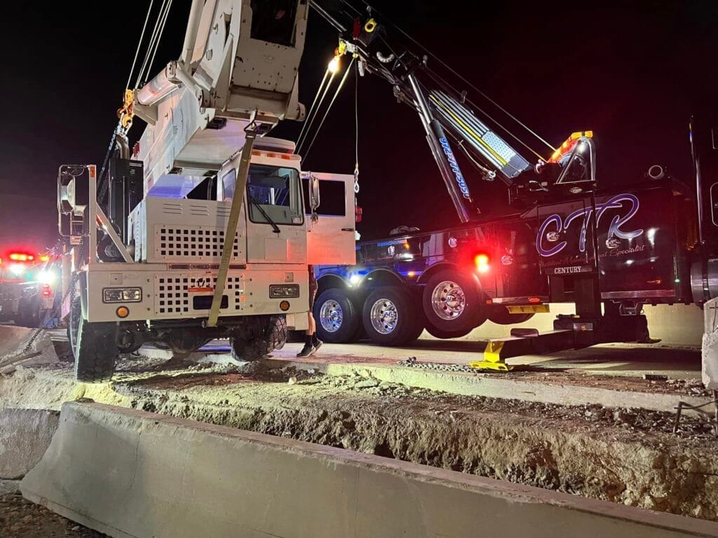 ctr incident management heavydutytowingsection 341011653 108555022213104 7972889804177439724 n