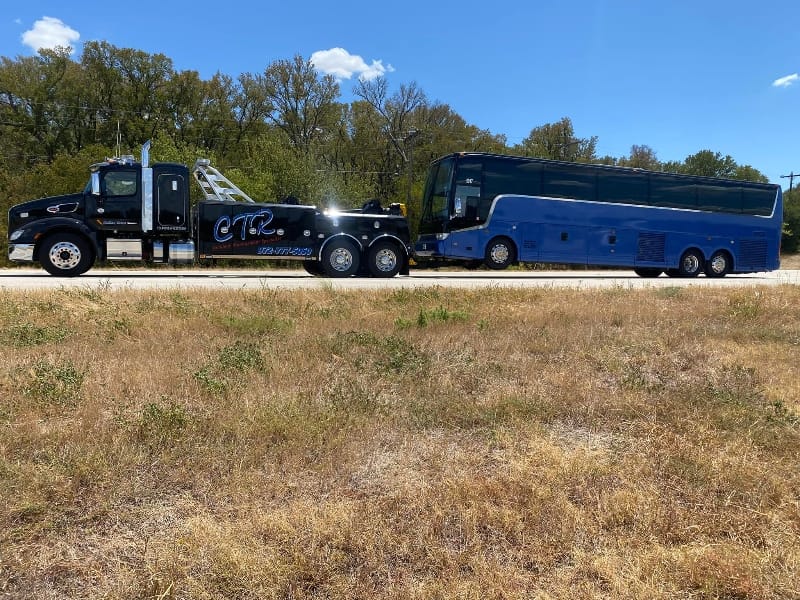 Dallas bus towing