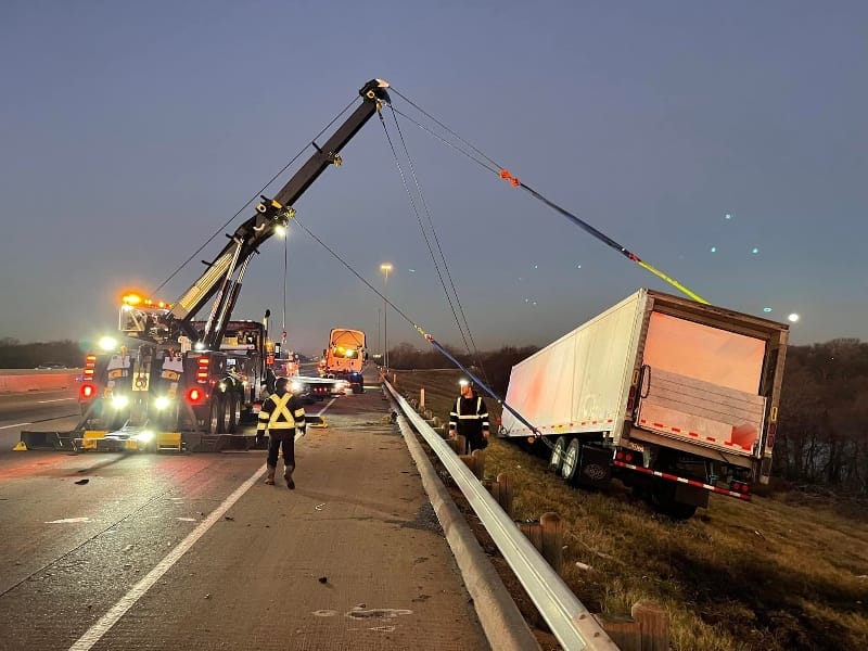 I-30 heavy towing