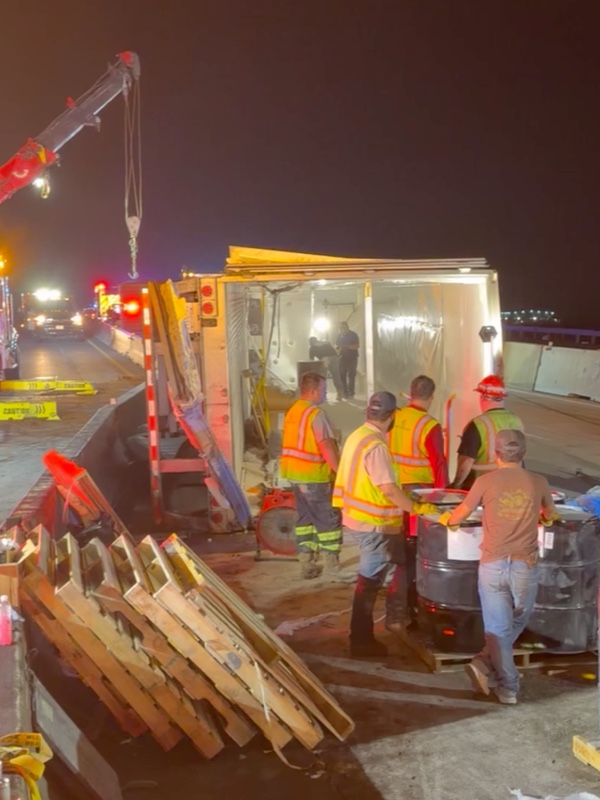 Royse City semi towing
